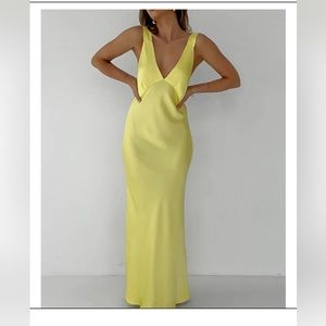 Rumored Sunset Maxi Dress in Yellow